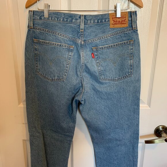 Levi's 501 Straight Ankle Jeans - Size 30 - Picture 3 of 12